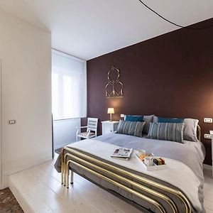 Camera con letto queen size